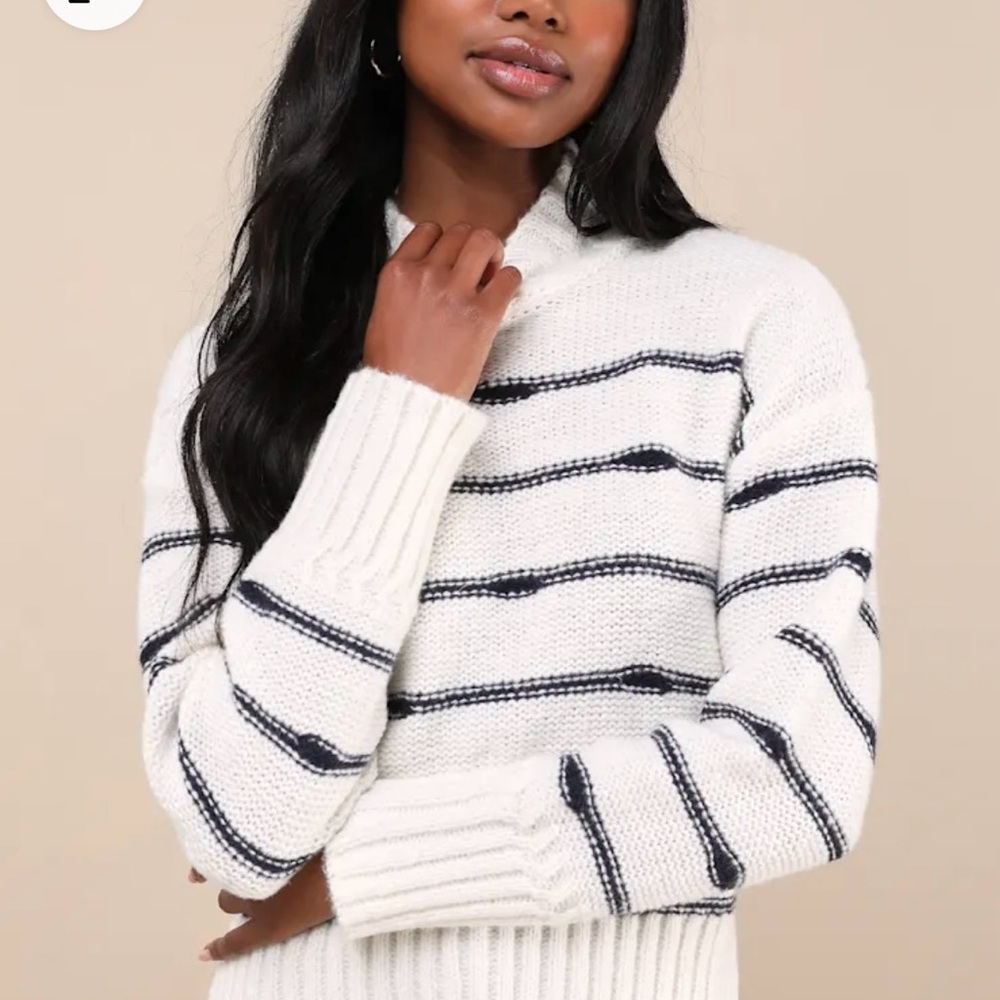 NWT Cozy White and Navy Nautical Striped Side Split Sweater.